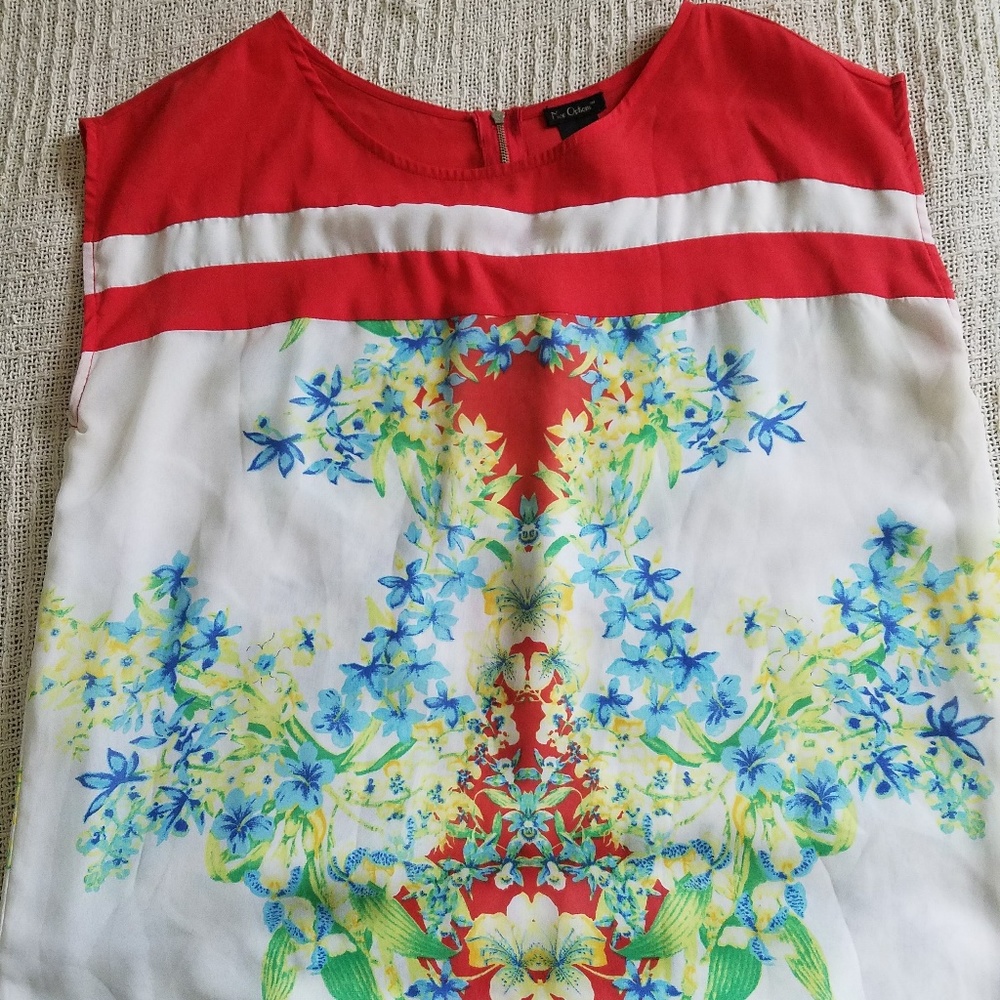 Nue Options Red/White Blouse with Flower Pattern
